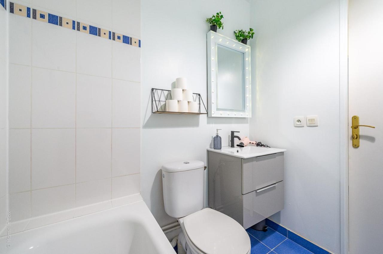 Family Travel Paris 3 Apartment บุสซี-แซ็ง-ฌอร์ฌ ภายนอก รูปภาพ