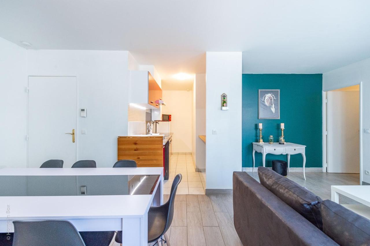 Family Travel Paris 3 Apartment บุสซี-แซ็ง-ฌอร์ฌ ภายนอก รูปภาพ