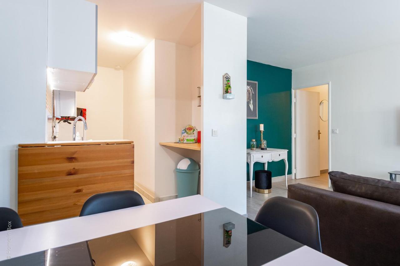 Family Travel Paris 3 Apartment บุสซี-แซ็ง-ฌอร์ฌ ภายนอก รูปภาพ