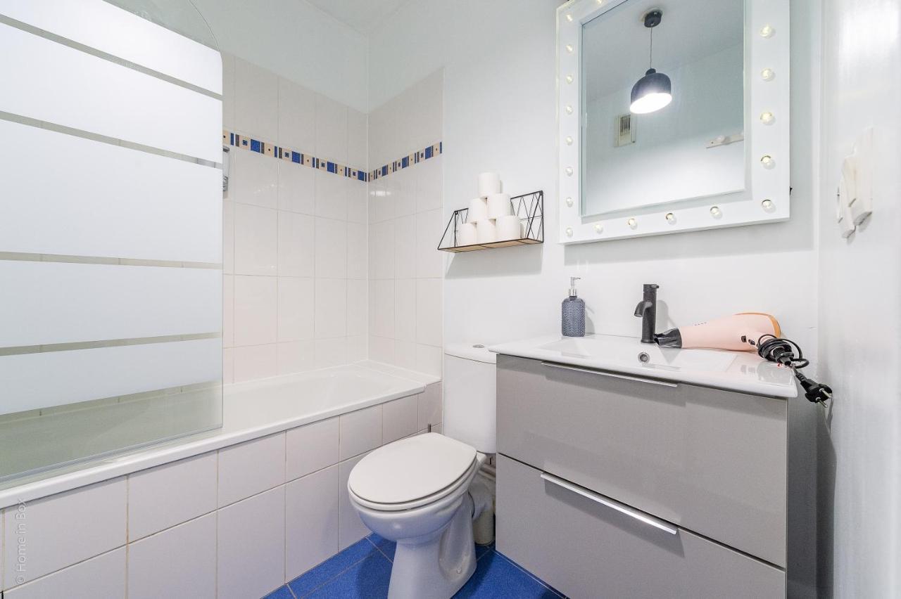 Family Travel Paris 3 Apartment บุสซี-แซ็ง-ฌอร์ฌ ภายนอก รูปภาพ